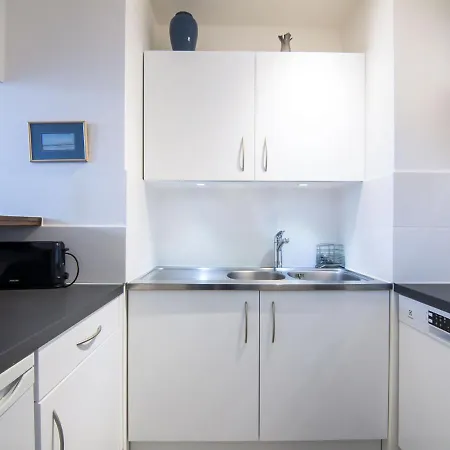 Les Marinas By Interhome