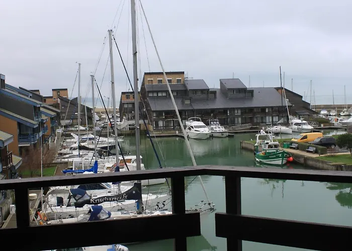 Les Marinas-3 By Interhome *